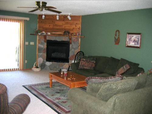 Eagle River, Wisconsin Vacation Homes, Condos, Villas and Cottages Rentals