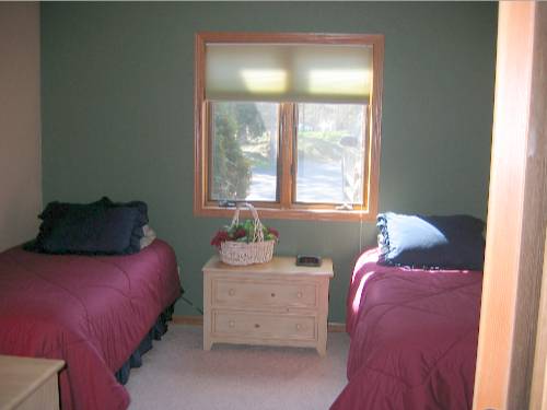 Eagle River, Wisconsin Vacation Homes, Condos, Villas and Cottages Rentals1